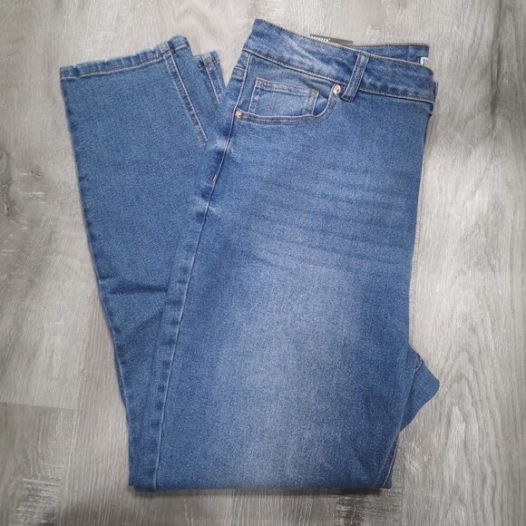 NWT Devoted Taylor Skinny High Rise Ladies Size 32 Light Petrol Wash Jeans - Picture 5 of 11